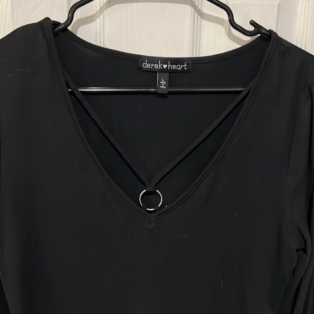 Women’s Derek heart dress - Picture 2 of 3